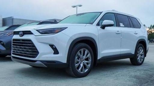 TOYOTA GRAND HIGHLANDER 2024 5TDAAAA50RS007526 image